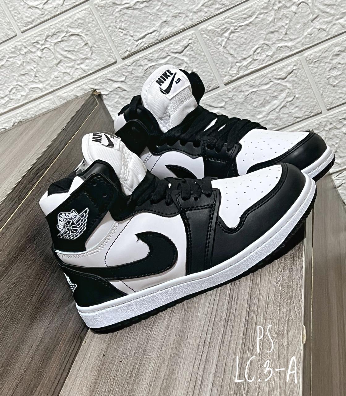 Bota Jordan Retro 1 - Image 2